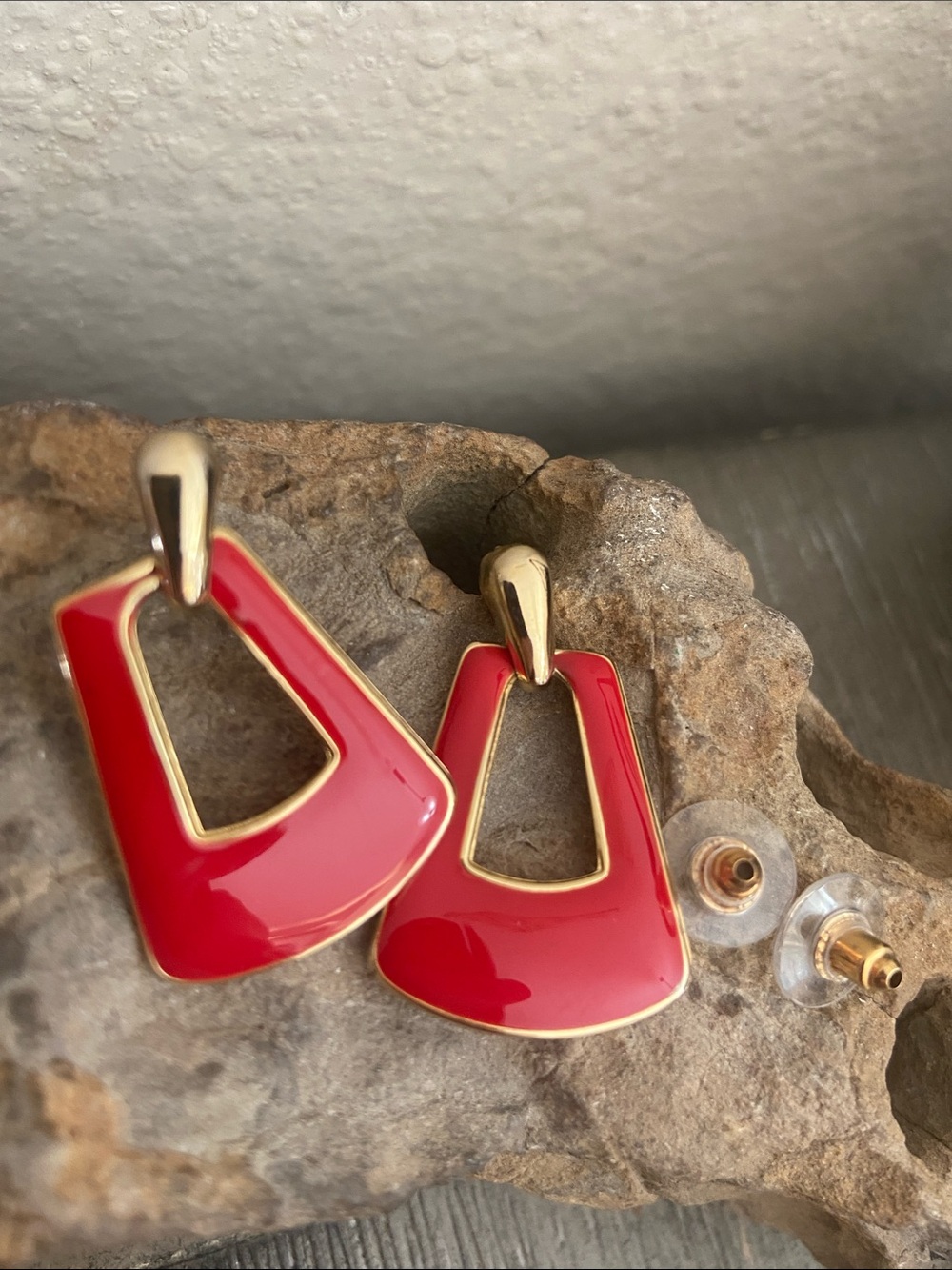 Vintage 80s Red Enamel Dangling Stud Earrings